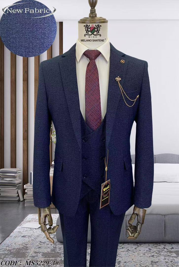 Navy 3-piece MELANO-SANTENE suit